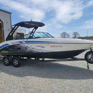 2019 - Chaparral - Vortex 2430 VRX