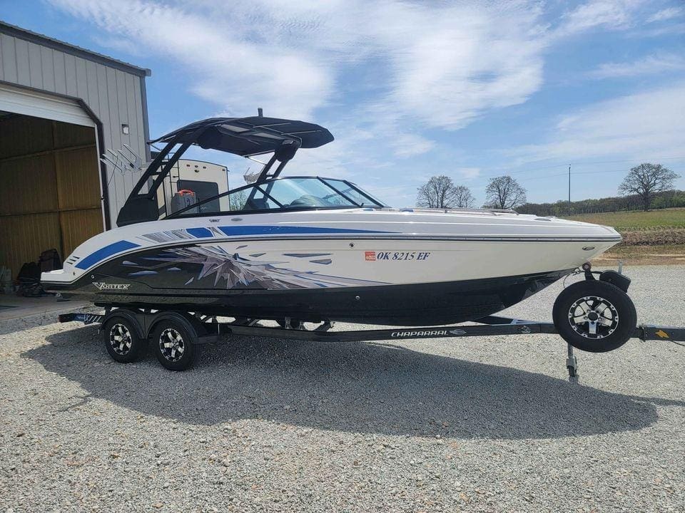 2019 - Chaparral - Vortex 2430 VRX