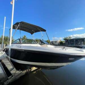 2019 - Sea Ray - SPX 210 OB