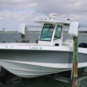 2013 - Boston Whaler - 280 Outrage