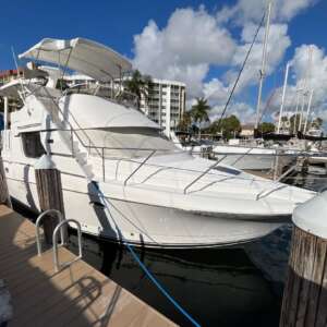 1999 - Silverton - 322 Motor Yacht