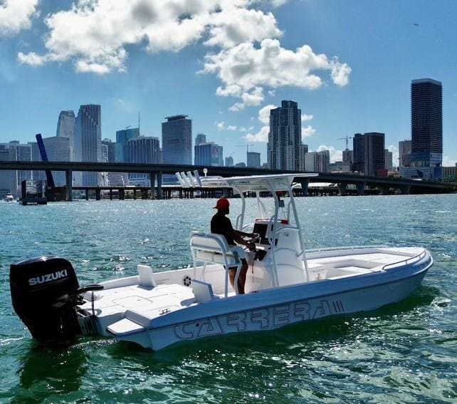 2022 - Carrera Boats - 24 Bay