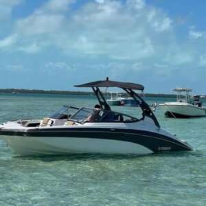 2021 - Yamaha Boats - 212SD