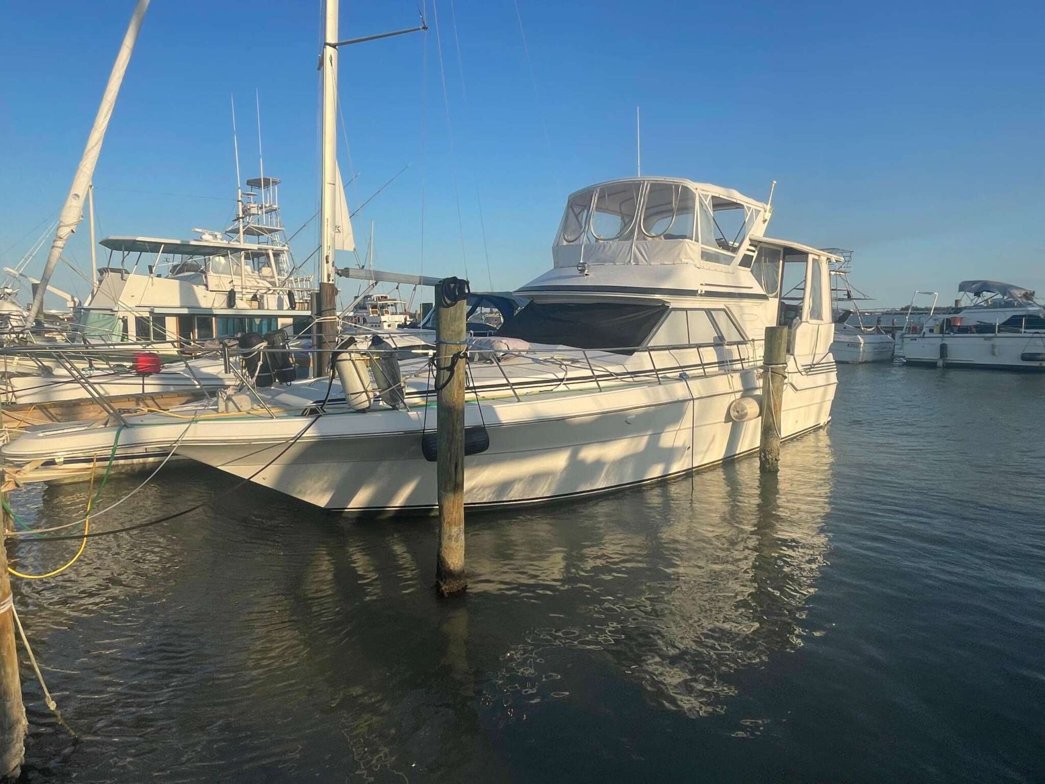 1989 - Sea Ray - 440 Aft Cabin