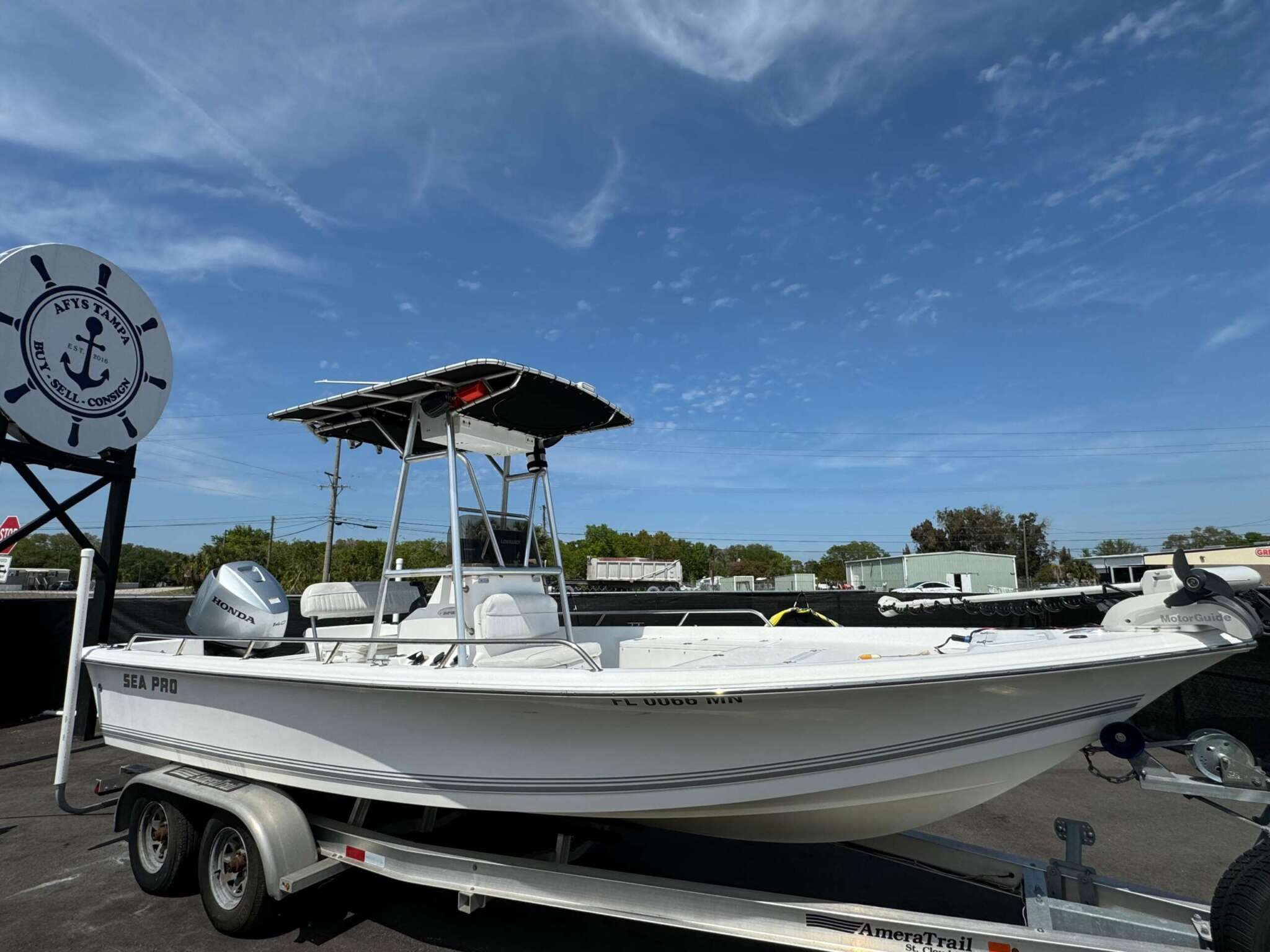 2004 - Sea Pro - SV2100CC Bay Boat
