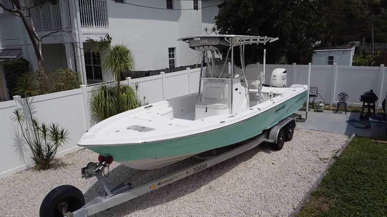 2020 - Blue Wave - Pure Bay 2600