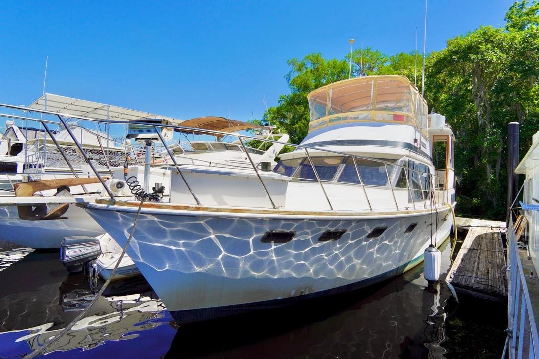 1987 - Marine Trader - 43 TRADEWINDS SUNDECK