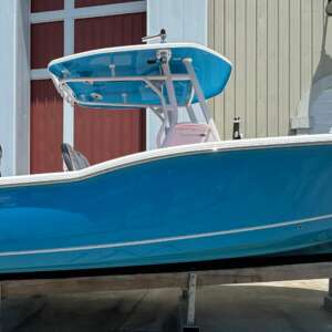 2016 - Tidewater - 252 CC Adventure