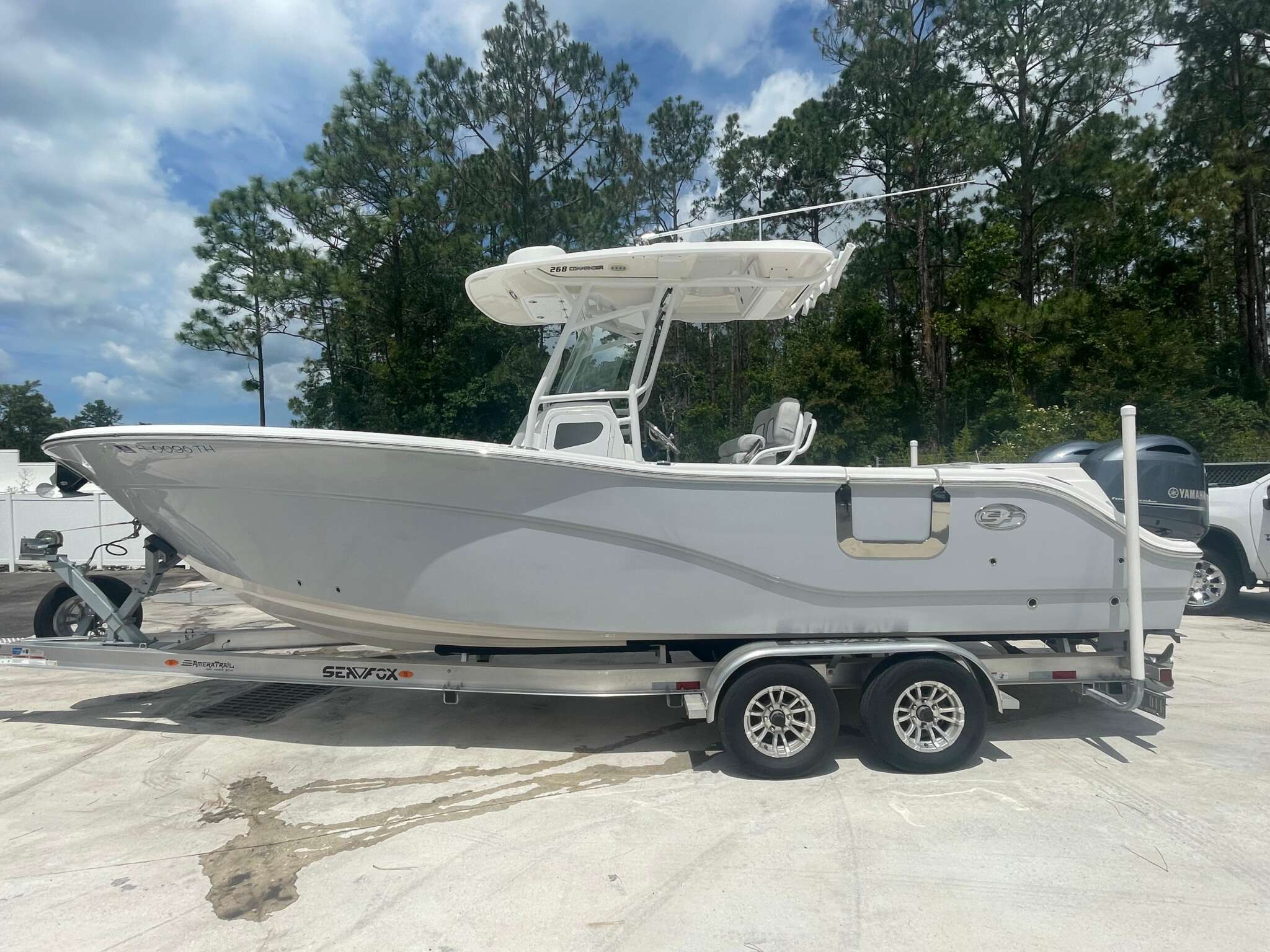 2022 - Sea Fox - 268 Commander